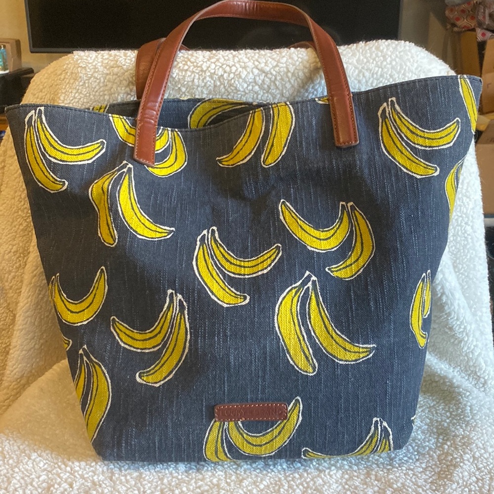LUCKY BRAND CANVAS TOTE with LEATHER HANDLES